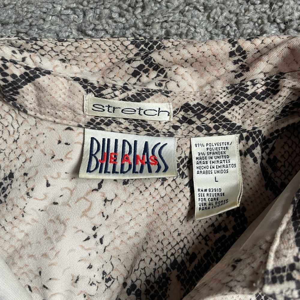 Snake print button down - Picture 2 of 3